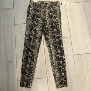 Vanilla star snake print pants